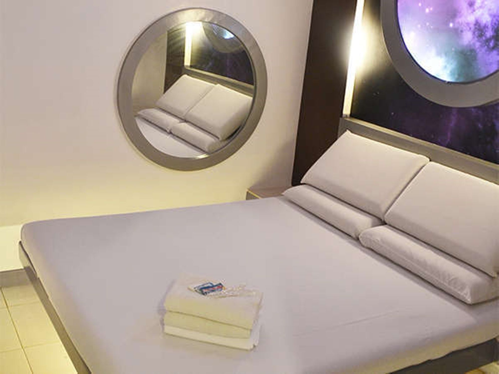 Astrotel Guadalupe Mandaluyong Екстериор снимка